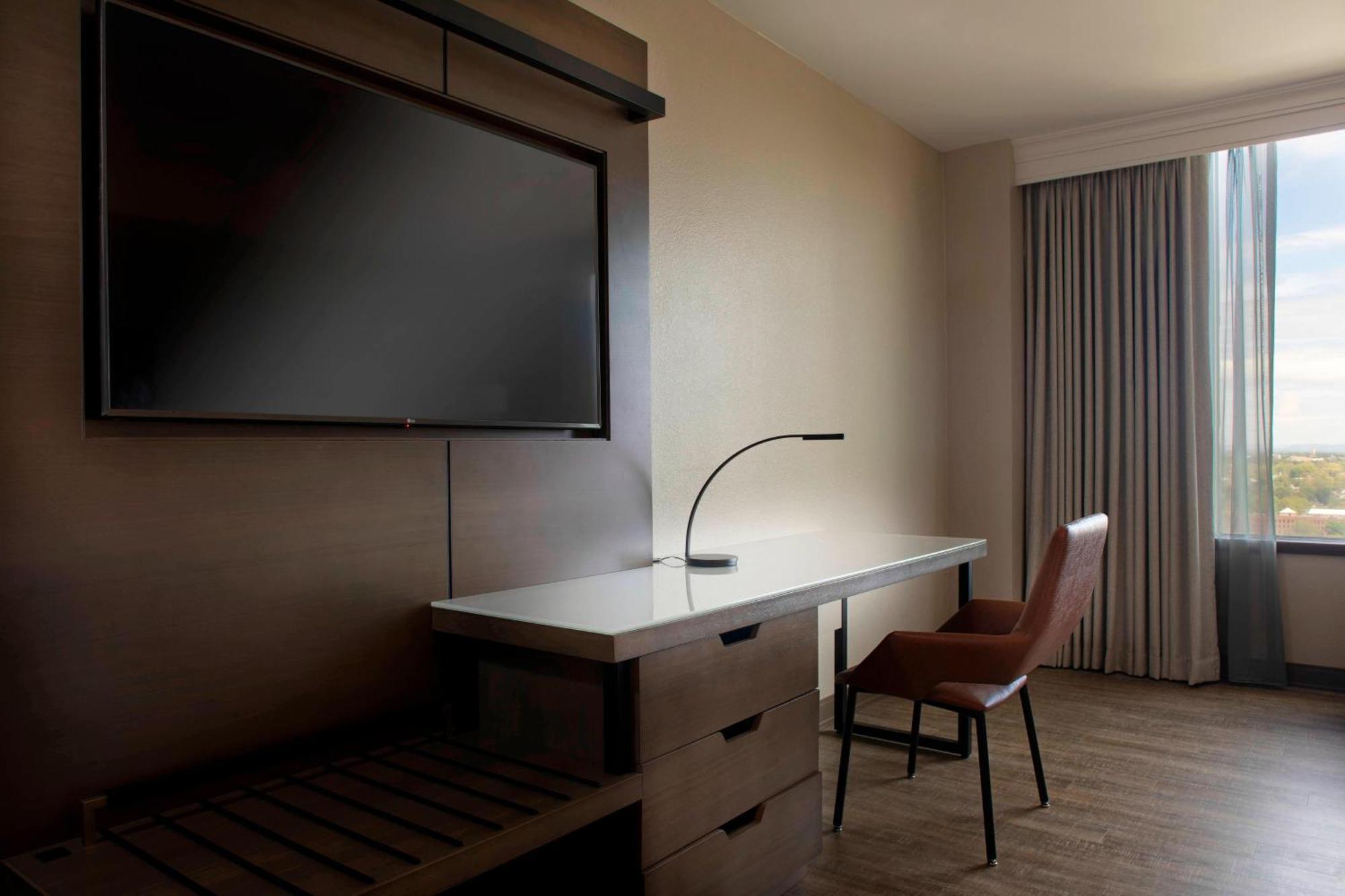 Winston-Salem Marriott Hotel Eksteriør billede