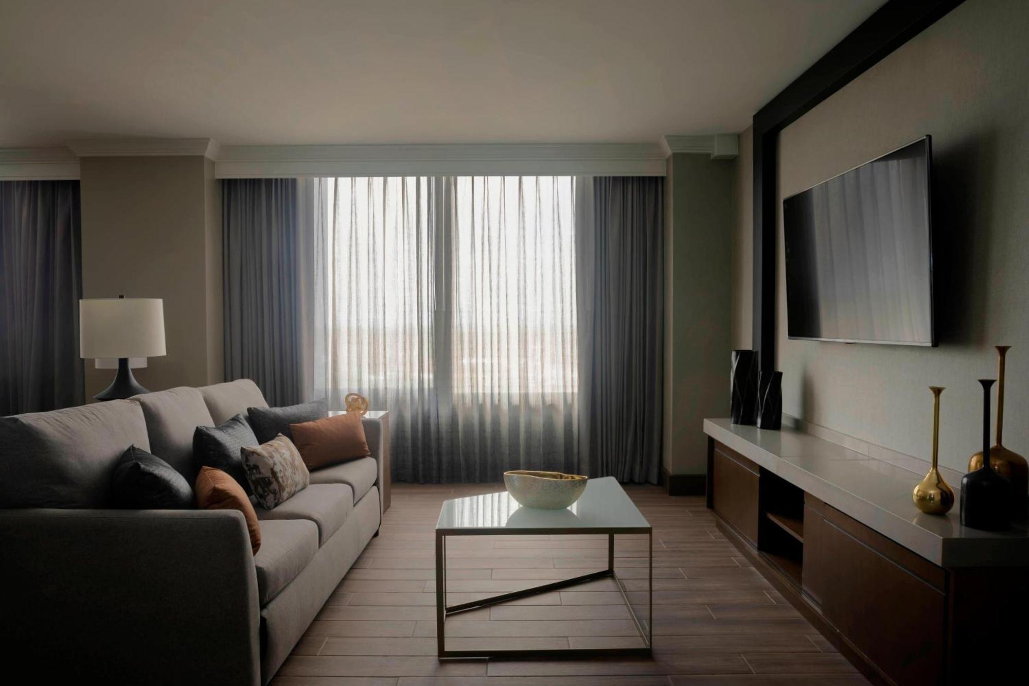 Winston-Salem Marriott Hotel Eksteriør billede