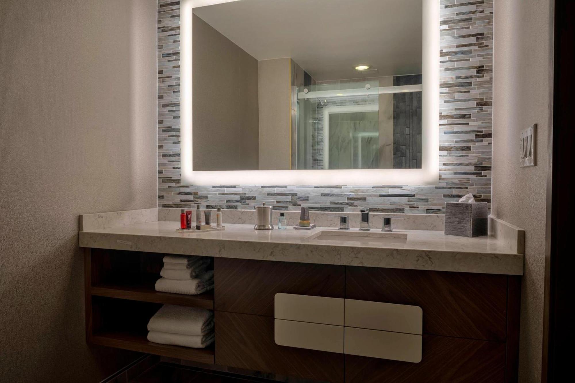 Winston-Salem Marriott Hotel Eksteriør billede